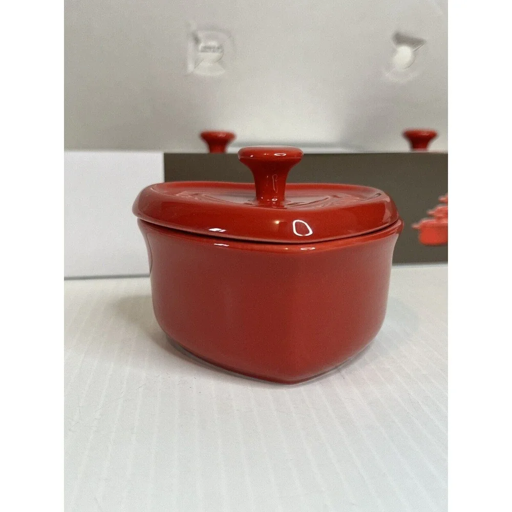 NEW Staub 3 Mini Ceramic Heart Shaped Cocottes Cherry Red with Lids - Picture 4 of 10